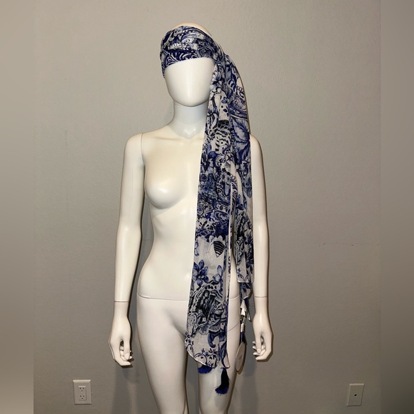 CAMILLA “Glaze and Graze” blue white silk Royal Delft floral scarf top belt wrap - Picture 6 of 9